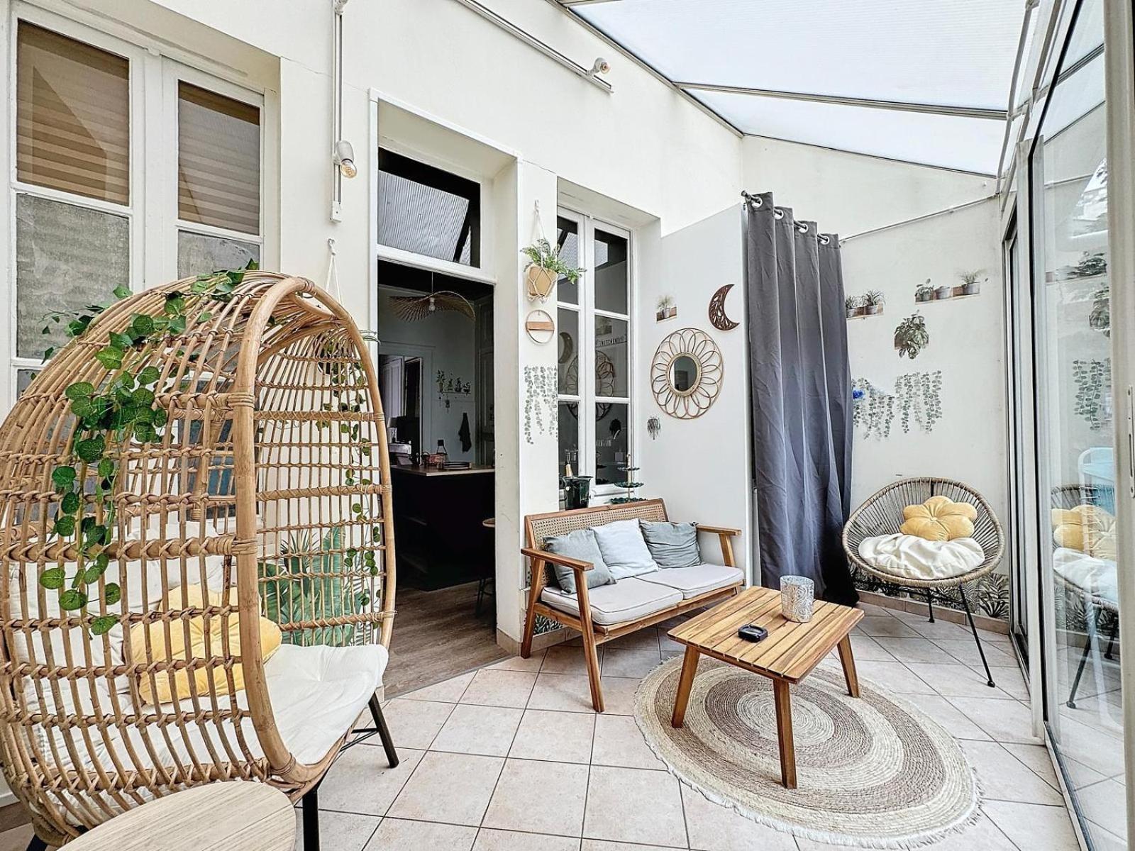 A1 Champagne Residence - 200 M2 14 Personnes 2 Toilets 4 Showers - Hyper Centre - Chalons En Champagne Luaran gambar