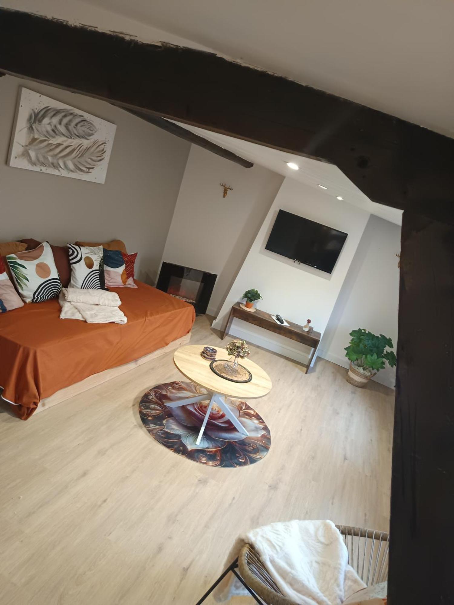 A1 Champagne Residence - 200 M2 14 Personnes 2 Toilets 4 Showers - Hyper Centre - Chalons En Champagne Luaran gambar